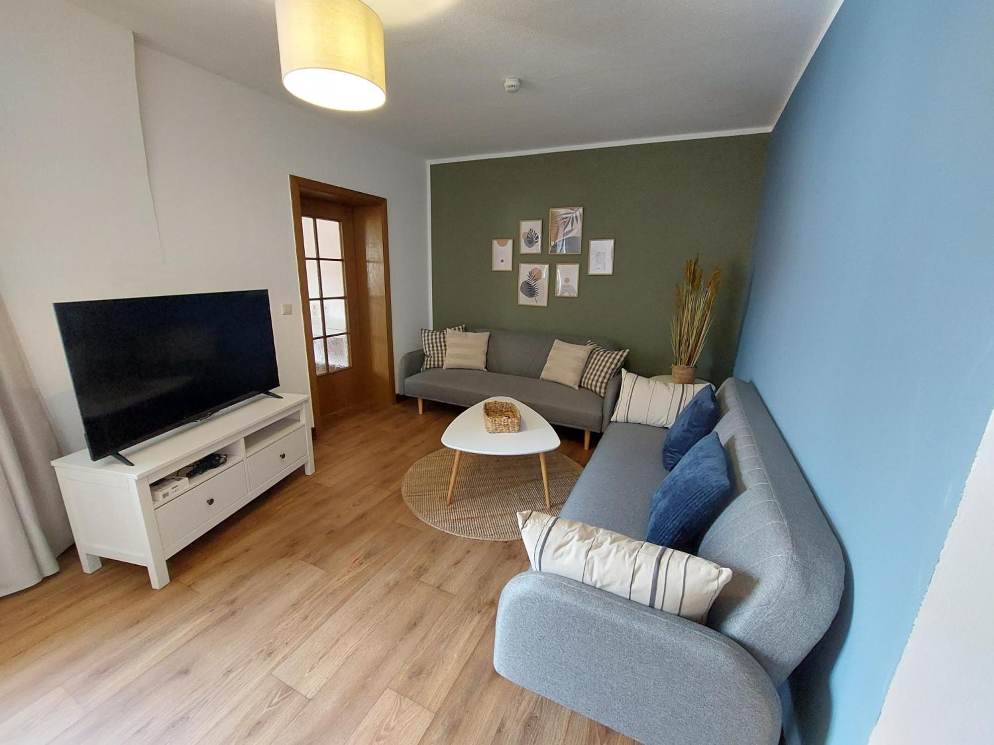 Cozy Home, 7 Beds, Wifi, Kitchen, Balcony, Bielefeld Center Kültér fotó